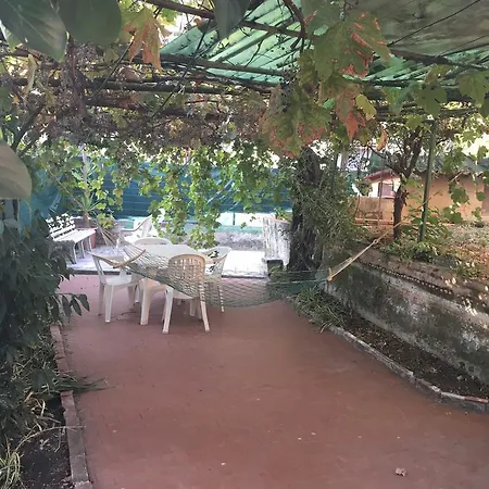 Casa Del Pittore Centenario Apartment *